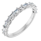 https://meteor.stullercloud.com/das/73465879?obj=stones/diamonds/g_Accent&obj=metals&obj=metals&obj.recipe=white&wid=1200&hei=1200