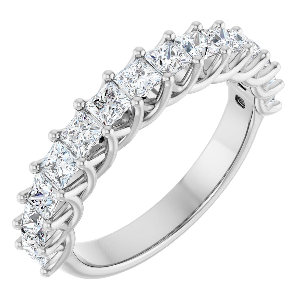 https://meteor.stullercloud.com/das/73465926?obj=stones/diamonds/g_Accent&obj=metals&obj=metals&obj.recipe=white&wid=1200&hei=1200