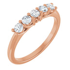 https://meteor.stullercloud.com/das/73469484?obj=metals&obj=stones/diamonds/g_center 5&obj=stones/diamonds/g_center 4&obj=stones/diamonds/g_center 3&obj=stones/diamonds/g_center 2&obj=stones/diamonds/g_center 1&obj=metals&obj.recipe=rose&wid=1200&hei=1200