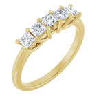 https://meteor.stullercloud.com/das/73469509?obj=metals&obj=stones/diamonds/g_center 5&obj=stones/diamonds/g_center 4&obj=stones/diamonds/g_center 3&obj=stones/diamonds/g_center 2&obj=stones/diamonds/g_center 1&obj=metals&obj.recipe=yellow&wid=1200&hei=1200