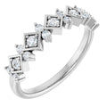 https://meteor.stullercloud.com/das/73472738?obj=metals&obj=stones/diamonds/g_accent 2&obj=stones/diamonds/g_accent 1&obj=metals&obj.recipe=white&wid=1200&hei=1200