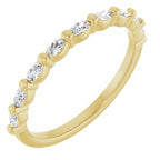 https://meteor.stullercloud.com/das/73474267?obj=stones/diamonds/g_Accent&obj=metals&obj=metals&obj.recipe=yellow&$standard$