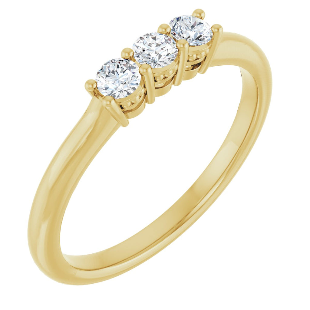https://meteor.stullercloud.com/das/73482365?obj=metals&obj=stones/diamonds/g_center 3&obj=stones/diamonds/g_center 2&obj=stones/diamonds/g_center 1&obj=metals&obj.recipe=yellow&wid=1200&hei=1200