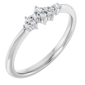 https://meteor.stullercloud.com/das/73557927?obj=stones/diamonds/g_Accent2&obj=stones/diamonds/g_Accent1&obj=metals&obj=metals&obj.recipe=white&$standard$