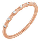 https://meteor.stullercloud.com/das/73566526?obj=metals&obj=stones/diamonds/g_accent&obj=metals&obj.recipe=rose&$standard$