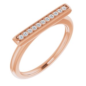 https://meteor.stullercloud.com/das/73566850?obj=metals&obj=stones/diamonds/g_accent&obj=metals&obj.recipe=rose&$standard$