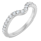 https://meteor.stullercloud.com/das/73618346?obj=stones/diamonds/g_Band&obj=metals&obj=metals&obj.recipe=white&wid=1200&hei=1200