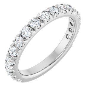 https://meteor.stullercloud.com/das/73669667?obj=stones/diamonds/g_Accent&obj=metals&obj=metals&obj.recipe=white&$standard$
