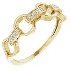 https://meteor.stullercloud.com/das/73675485?obj=metals&obj=stones/diamonds/g_accent&obj=metals&obj.recipe=yellow&$standard$