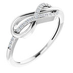 https://meteor.stullercloud.com/das/73677697?obj=metals&obj=stones/diamonds/g_accent&obj=metals&obj.recipe=white&$standard$