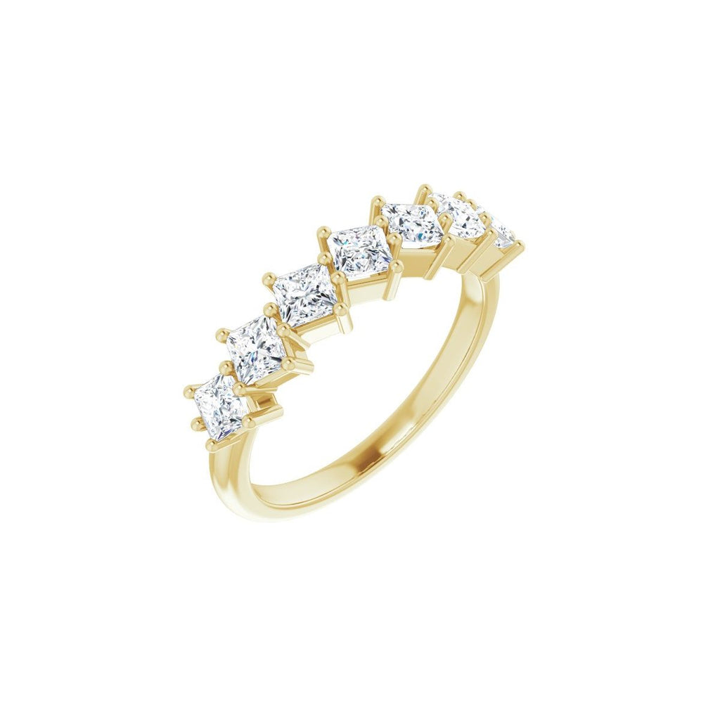 https://meteor.stullercloud.com/das/73684283?obj=stones/diamonds/g_Accent&obj=metals&obj=metals&obj.recipe=yellow&wid=1200&hei=1200