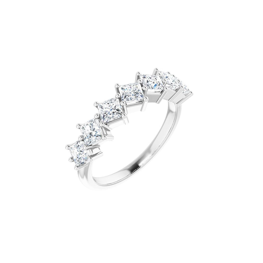 https://meteor.stullercloud.com/das/73684429?obj=stones/diamonds/g_Accent&obj=metals&obj=metals&obj.recipe=white&wid=1200&hei=1200