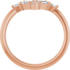 Accented V Ring