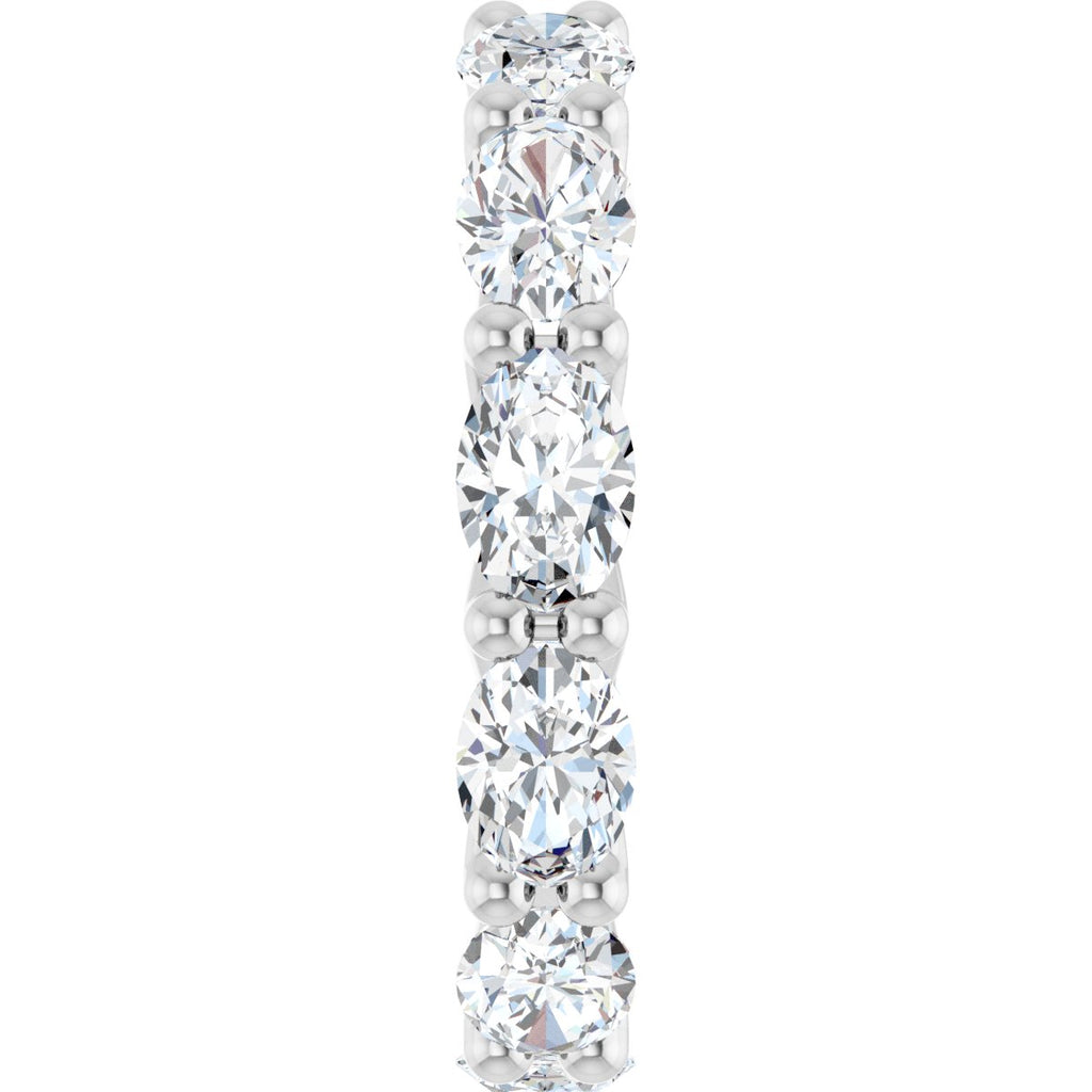 Shared-Prong Eternity Band