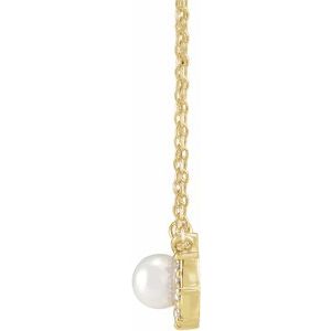 Halo-Style Pearl Necklace or Center