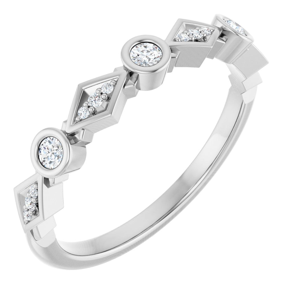 https://meteor.stullercloud.com/das/83969269?obj=stones/diamonds/g_Accent&obj=stones/diamonds/g_Center 1&obj=stones/diamonds/g_Center 2&obj=stones/diamonds/g_Center 3&obj=metals&obj=metals&obj.recipe=white&wid=1200&hei=1200