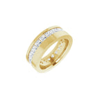 https://meteor.stullercloud.com/das/93055588?obj=stones/diamonds/g_Accent&obj=metals&obj=metals&obj.recipe=yellow&wid=1200&hei=1200