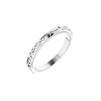 Sculptural Flat Band